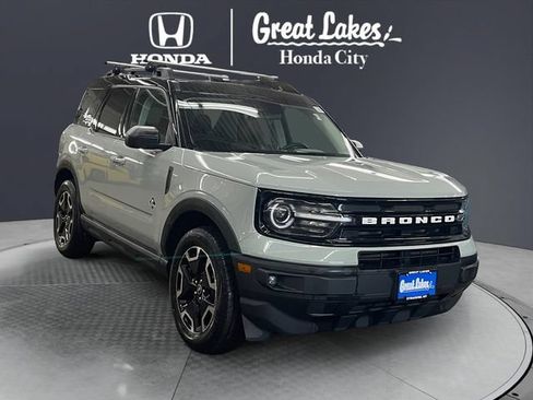 Used 2022 Ford Bronco Sport Outer Banks w/ Tech Package AWD/4WD image 1