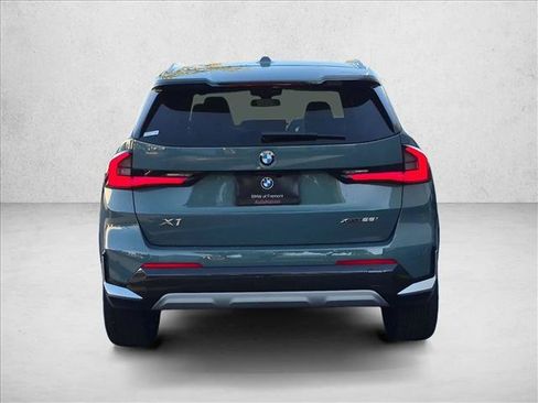 New 2026 BMW X1 xDrive28i w/ Technology Package AWD/4WD image 8
