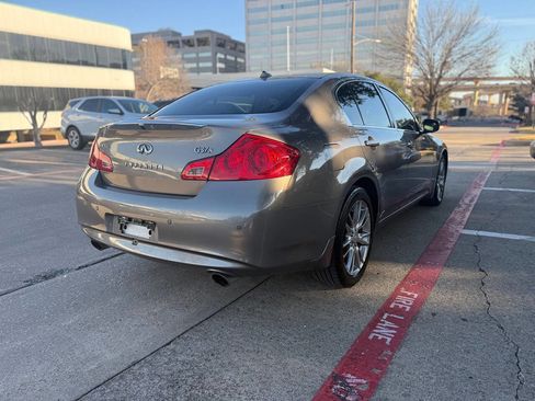 Used 2011 INFINITI G37 x Sedan w/ Premium Pkg image 6