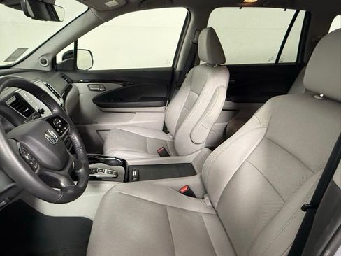 Used 2020 Honda Pilot Elite image 30