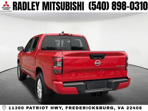 Used 2023 Nissan Frontier SV w/ SV Convenience Package AWD/4WD image 17