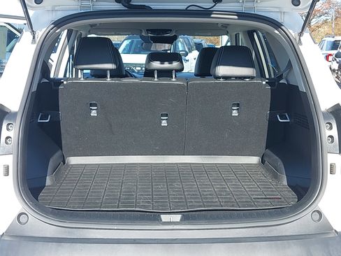 Used 2023 Kia Seltos S w/ Navigation Package image 13