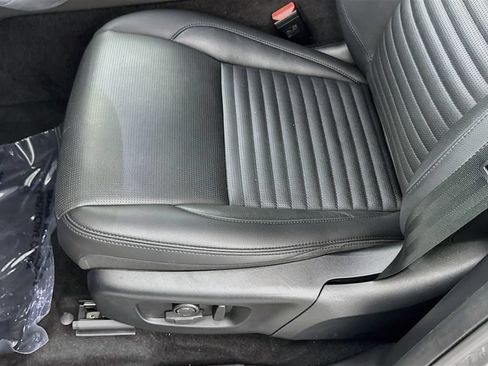 Used 2025 Land Rover Discovery Sport S AWD/4WD image 20