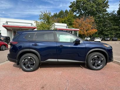 New 2026 Nissan Rogue SV w/ Cold Weather Package