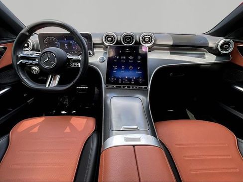 Used 2023 Mercedes-Benz C 300 Sedan image 9