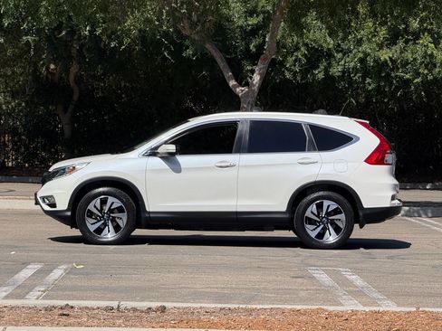 Used 2016 Honda CR-V Touring image 2