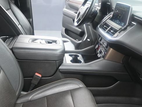 Used 2023 Chevrolet Tahoe High Country AWD/4WD image 29
