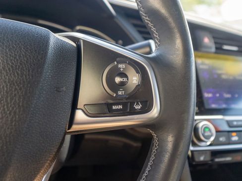 Used 2017 Honda Civic Touring image 20