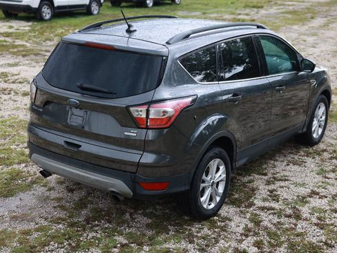 Used 2018 Ford Escape SEL FWD image 11