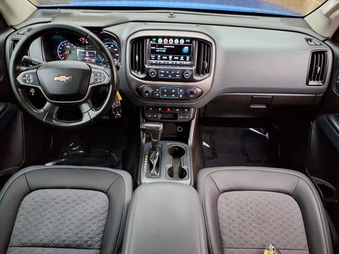 Used 2018 Chevrolet Colorado Z71 image 13