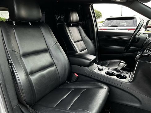 Used 2020 Jeep Grand Cherokee Limited w/ Trailer Tow Group IV AWD/4WD image 30