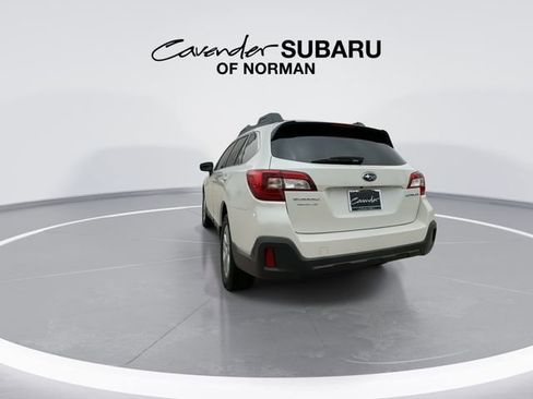 Used 2019 Subaru Outback 2.5i AWD/4WD image 7