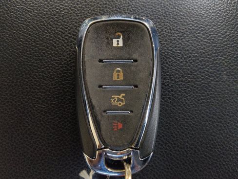 Used 2023 Chevrolet Malibu LS FWD image 32
