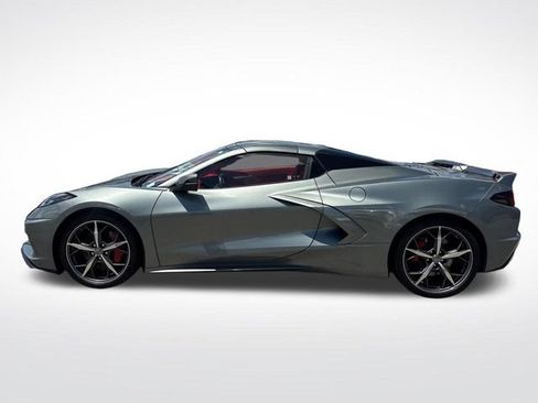 Used 2023 Chevrolet Corvette Stingray Premium Conv w/ Z51 Performance Package RWD image 2