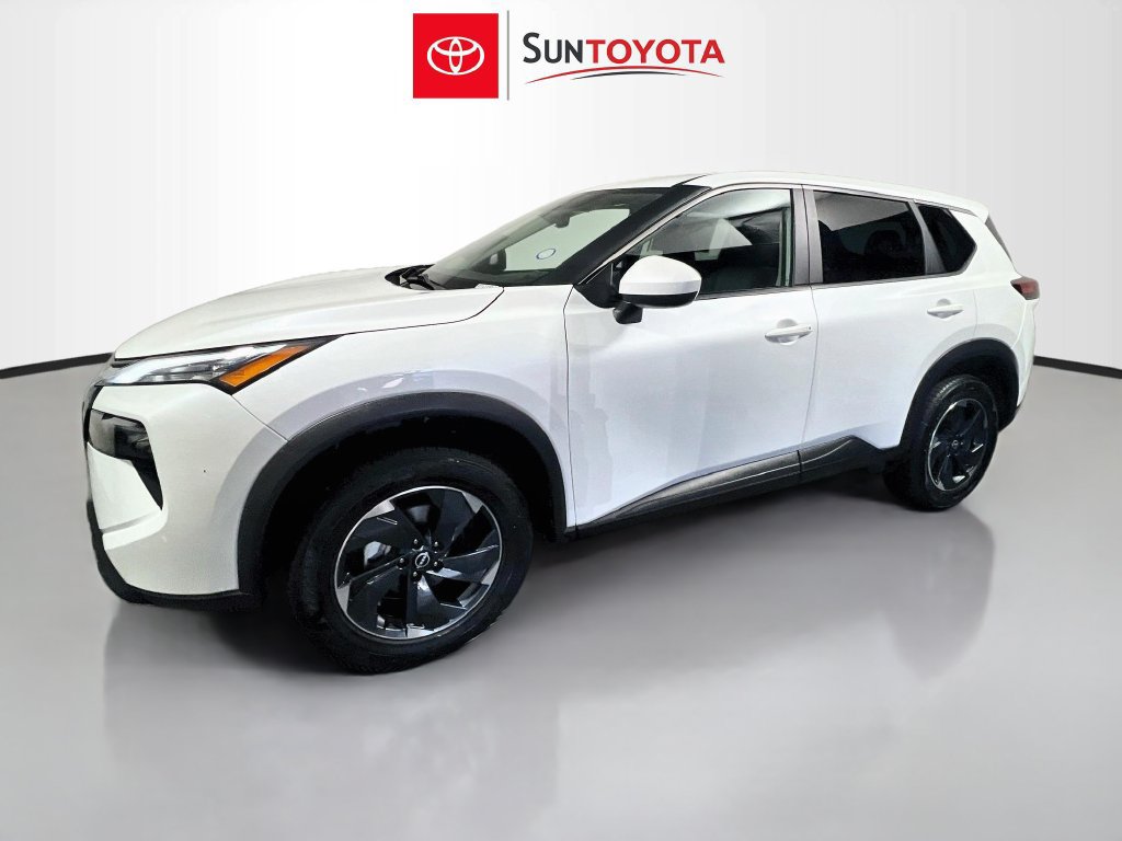 Used 2024 Nissan Rogue SV AWD/4WD image 9