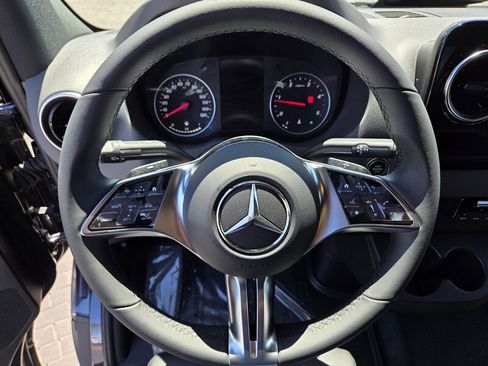 New 2026 Mercedes-Benz Sprinter 2500 image 26