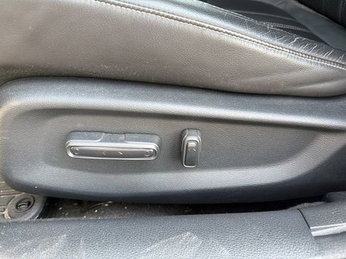 Used 2019 Honda Insight Touring image 16