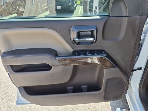Used 2017 Chevrolet Silverado 1500 LT w/ Texas Edition RWD image 20