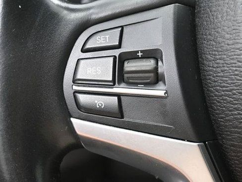 Used 2017 BMW X6 xDrive50i AWD/4WD image 18