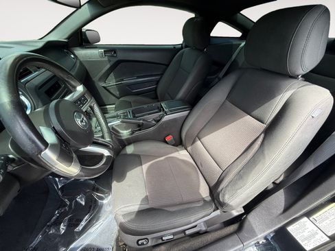 Used 2014 Ford Mustang Coupe w/ Equipment Group 102A RWD image 10