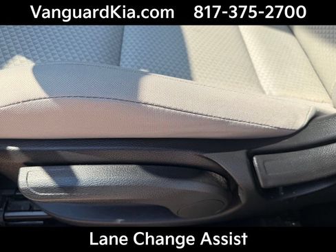 Certified 2025 Kia Soul LX w/ LX Technology Package FWD image 15