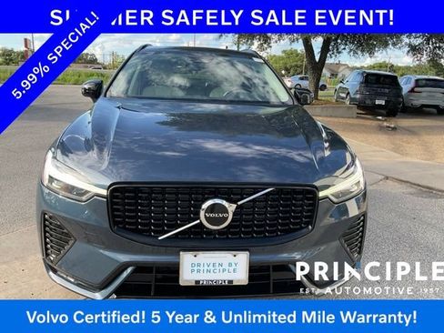 Certified 2024 Volvo XC60 B5 Core AWD/4WD image 3