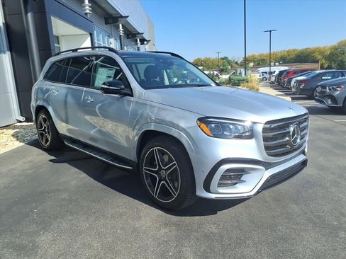 New 2026 Mercedes-Benz GLS 450 4MATIC image 8