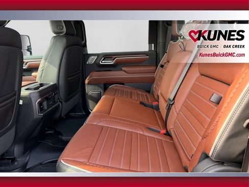 New 2026 GMC Sierra 2500 Denali Ultimate AWD/4WD image 31