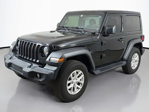 Used 2023 Jeep Wrangler Sport AWD/4WD image 6