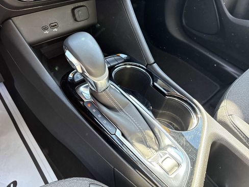 Used 2025 Buick Encore GX Preferred FWD image 15
