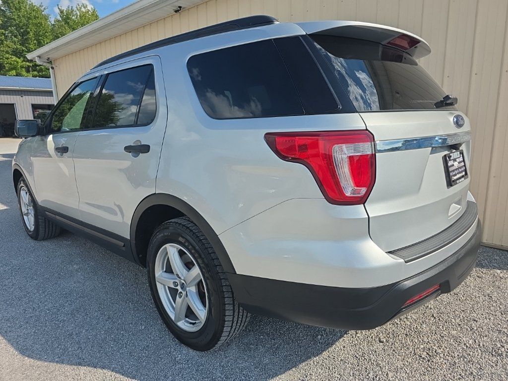 Used 2019 Ford Explorer FWD image 10