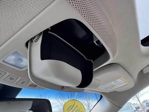 Used 2016 Lincoln MKX Reserve w/ Climate Package image 34