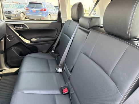 Used 2016 Subaru Forester 2.5i Touring w/ Eyesight & Navigation System AWD/4WD image 24