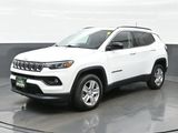 Used 2022 Jeep Compass Latitude w/ Sun and Sound Group image 2