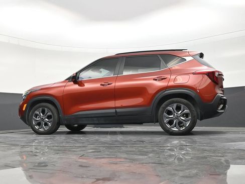 Used 2024 Kia Seltos S FWD image 21
