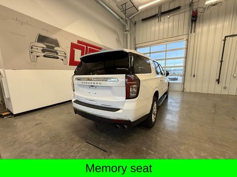 Used 2023 Chevrolet Suburban Premier image 5
