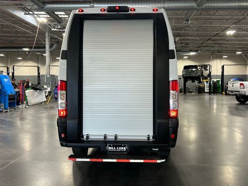 Used 2024 RAM ProMaster 3500 w/ Delivery Van Package image 8