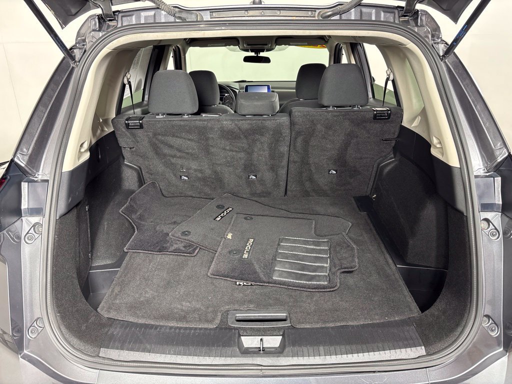 Used 2024 Nissan Rogue S AWD/4WD image 13