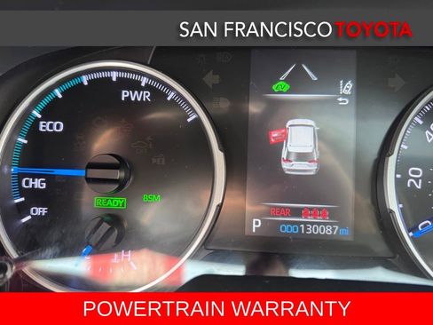 Used 2021 Toyota RAV4 XLE w/ Convenience Package image 17