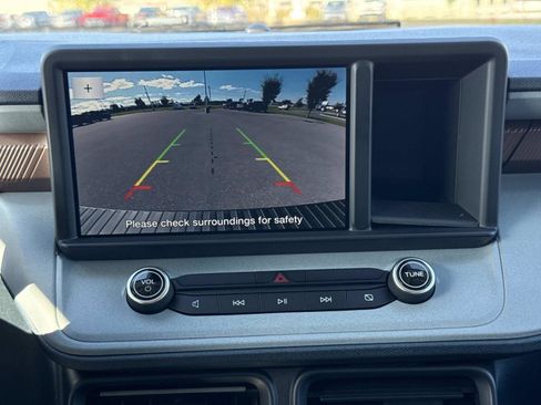 Used 2022 Ford Maverick Lariat image 4