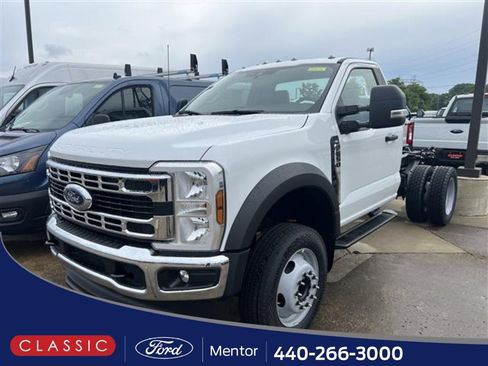 New 2025 Ford F550 2WD Regular Cab Super Duty image 1