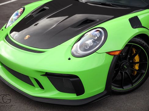 Used 2019 Porsche 911 GT3 RS RWD image 4