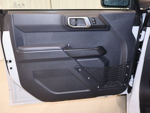 New 2026 Ford Bronco 4-Door image 10