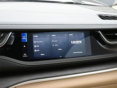 Used 2022 Jeep Grand Cherokee L Limited w/ Luxury Tech Group II image 20