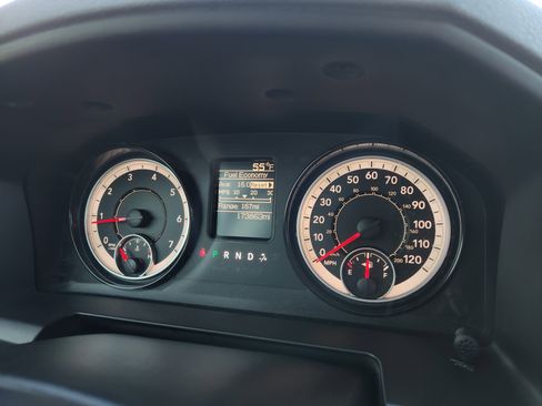 Used 2018 RAM 1500 Express image 26