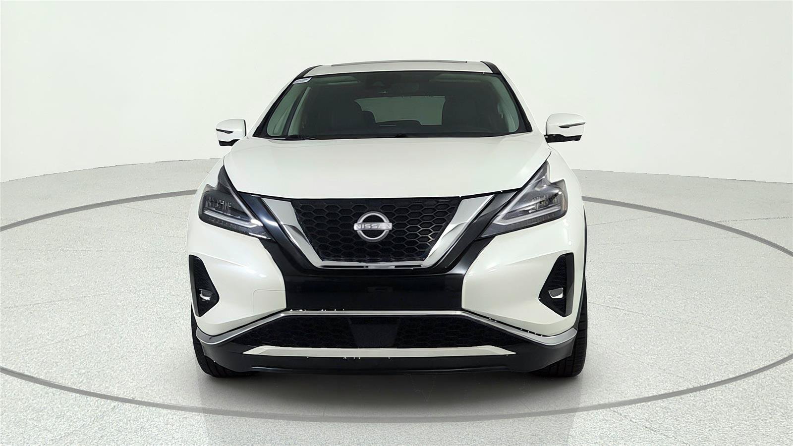 Used 2024 Nissan Murano SL FWD image 2
