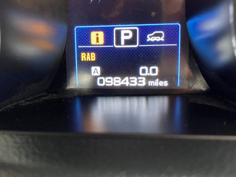 Used 2019 Subaru Outback 2.5i Limited AWD/4WD image 22