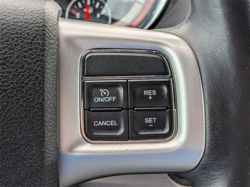 Used 2018 Dodge Grand Caravan GT image 25