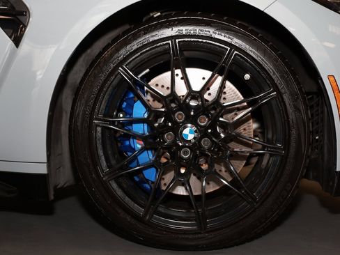 Used 2022 BMW M3 Competition w/ M Carbon Exterior Package image 27