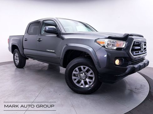 Used 2019 Toyota Tacoma SR5 RWD image 1